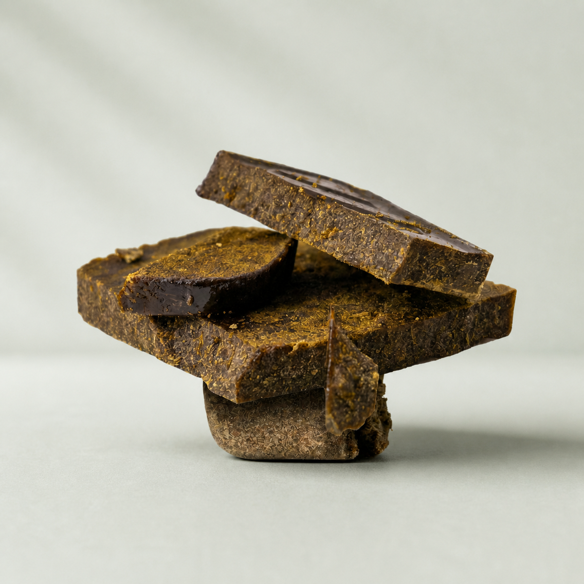 Frozen Sift CBD 80% sur fond inspiré Beldia avec ombre réaliste unique